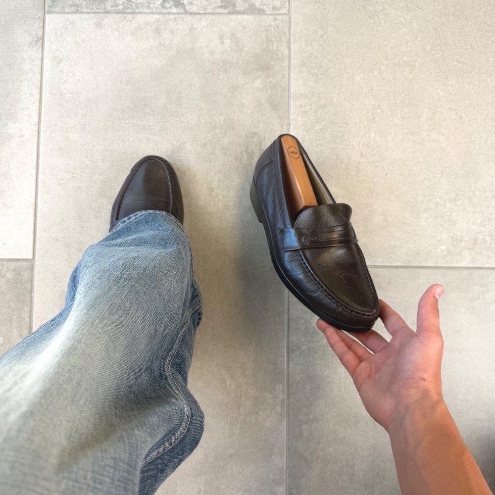 SAS Vintage 90s Penny Loafers Mens 9.5 W Dark Brown Leather Slip On Shoes